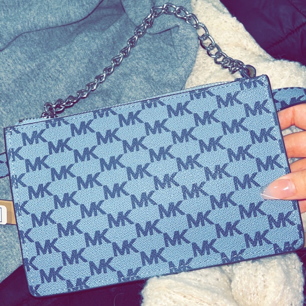 Mk purse
